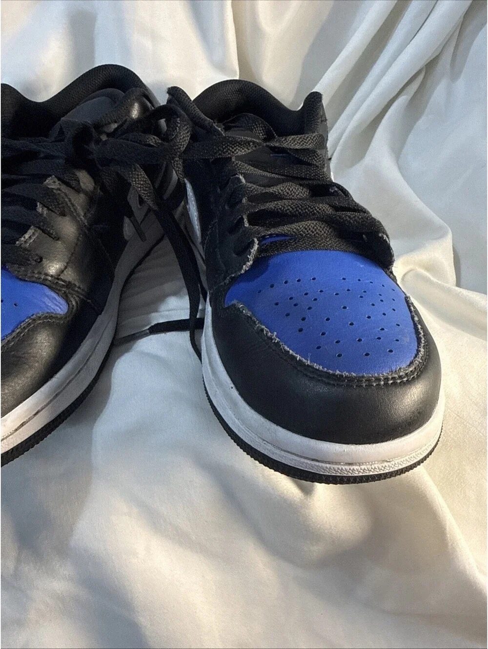 Nike Air Jordan 1 Low Royal Toe Black Blue White 553558-042 Mens 8.5